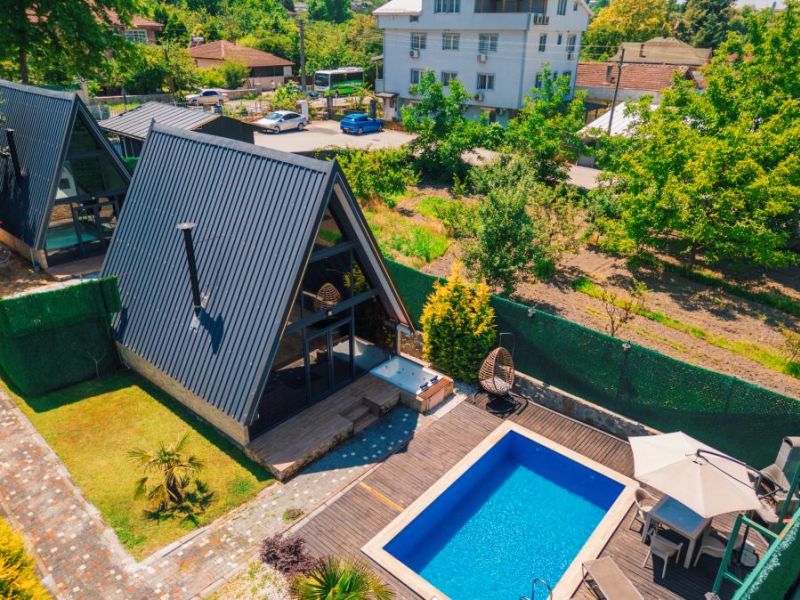 Maşukiye Havuzlu Jakuzili Bungalov