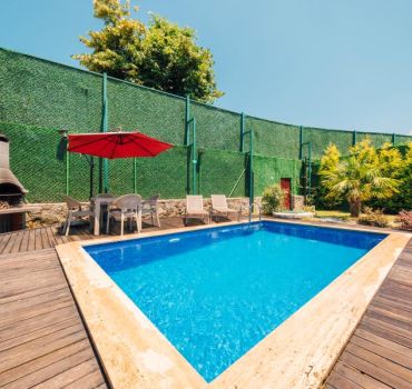 Maşukiye Havuzlu Jakuzili Bungalov