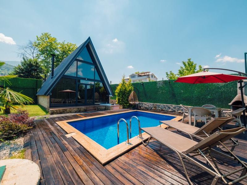 Maşukiye Havuzlu Jakuzili Bungalov