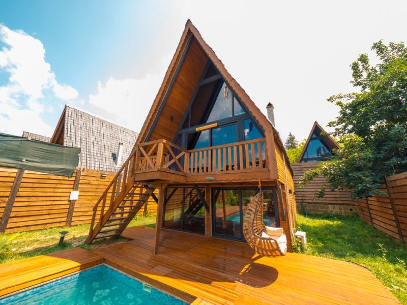 Galaksi Life Havuzlu Jakuzili Bungalov