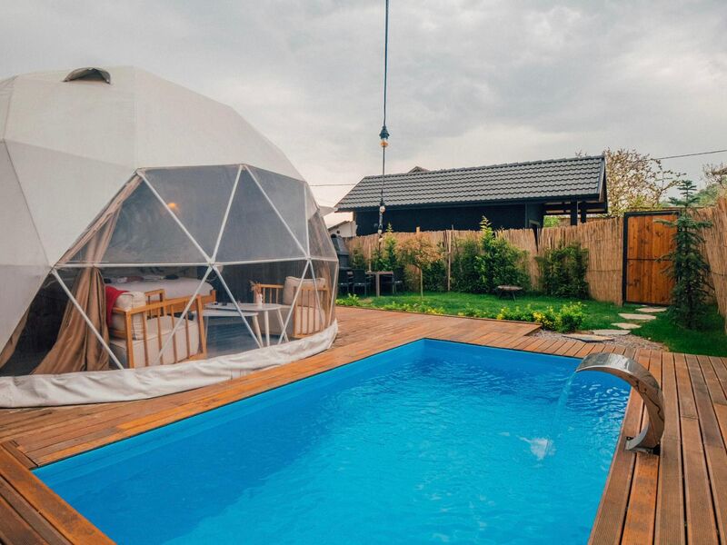 Happy Yellow   Suit Dome